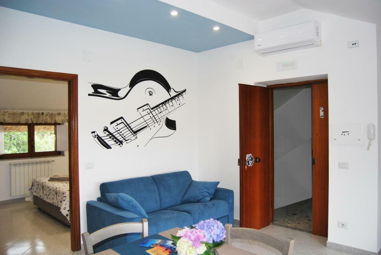 Jazz & Blues Near 